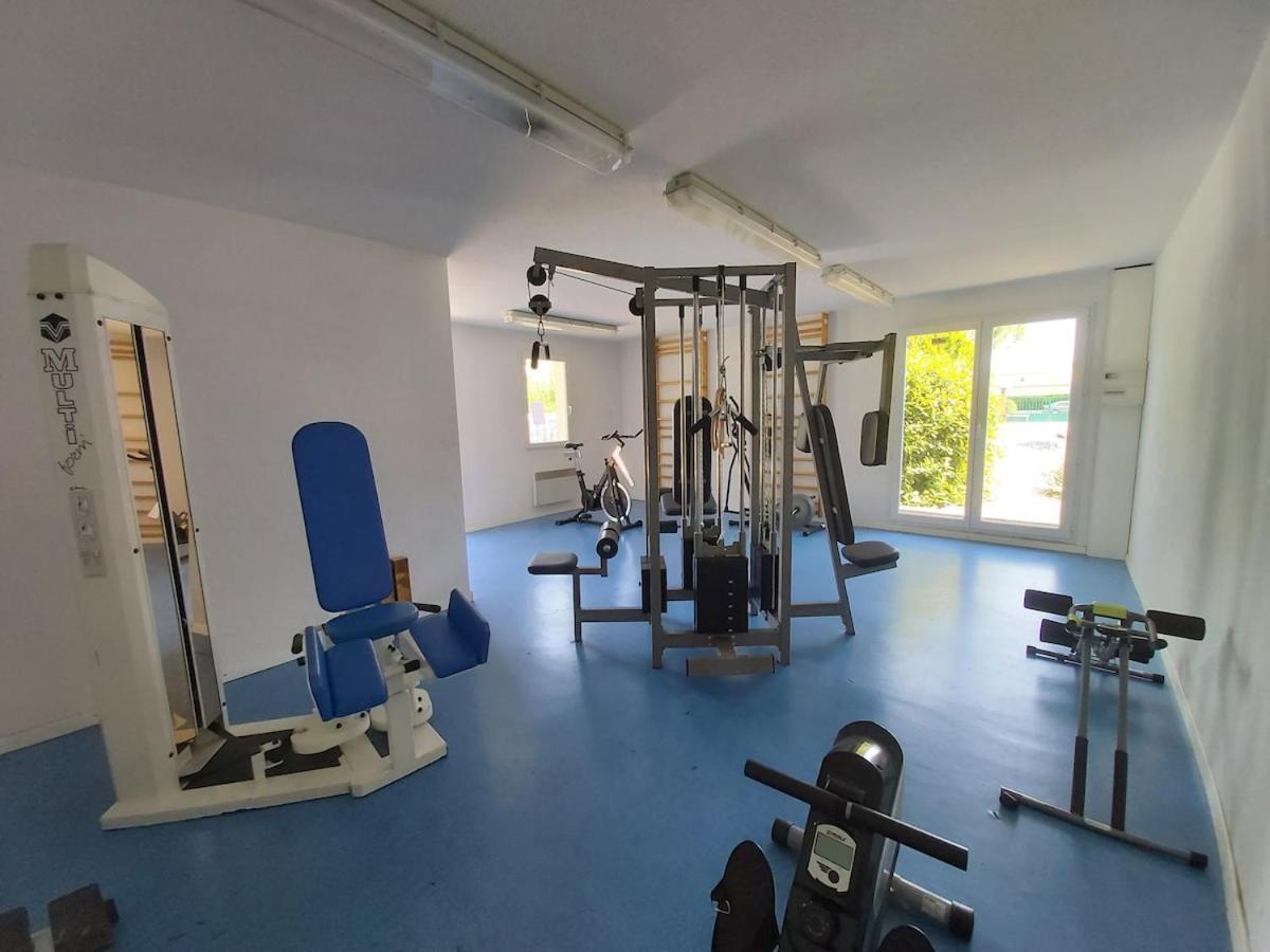 Le Sporting Land - Avec Entree Autonome, Parking Prive & Sa Piscine ! - Apartman Gaillac Kültér fotó
