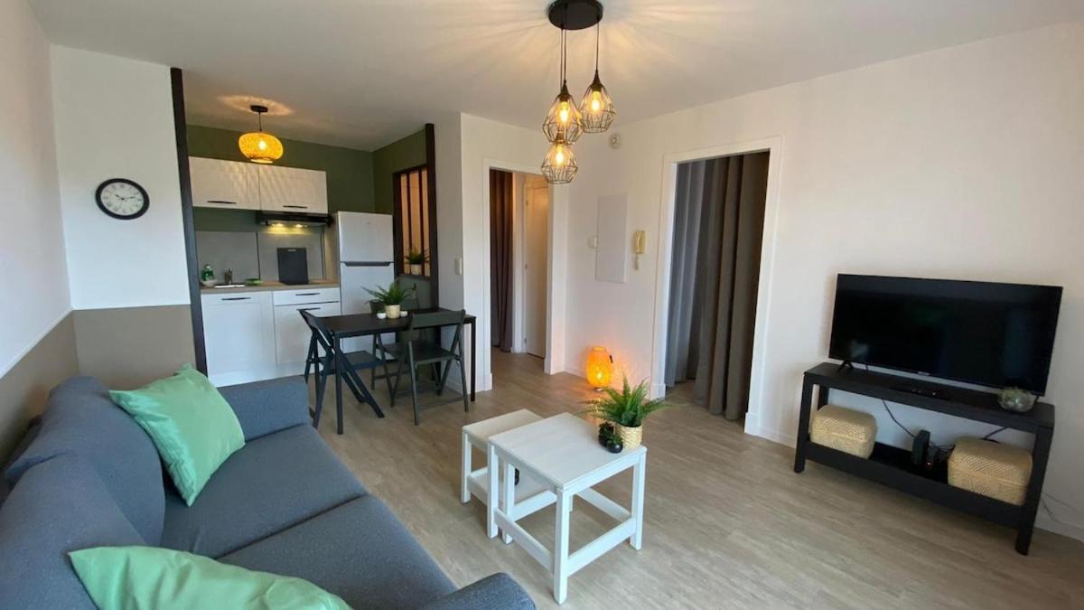 Le Sporting Land - Avec Entree Autonome, Parking Prive & Sa Piscine ! - Apartman Gaillac Kültér fotó